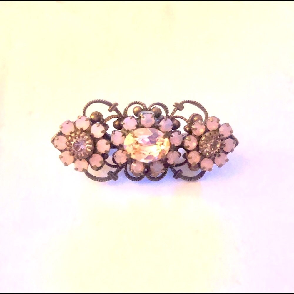 Vintage Liz palacios floral pin